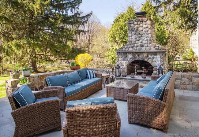 47 Old Norwalk Rd, House other with 4 bedrooms, 3 bathrooms and null parking in New Canaan CT | Image 30