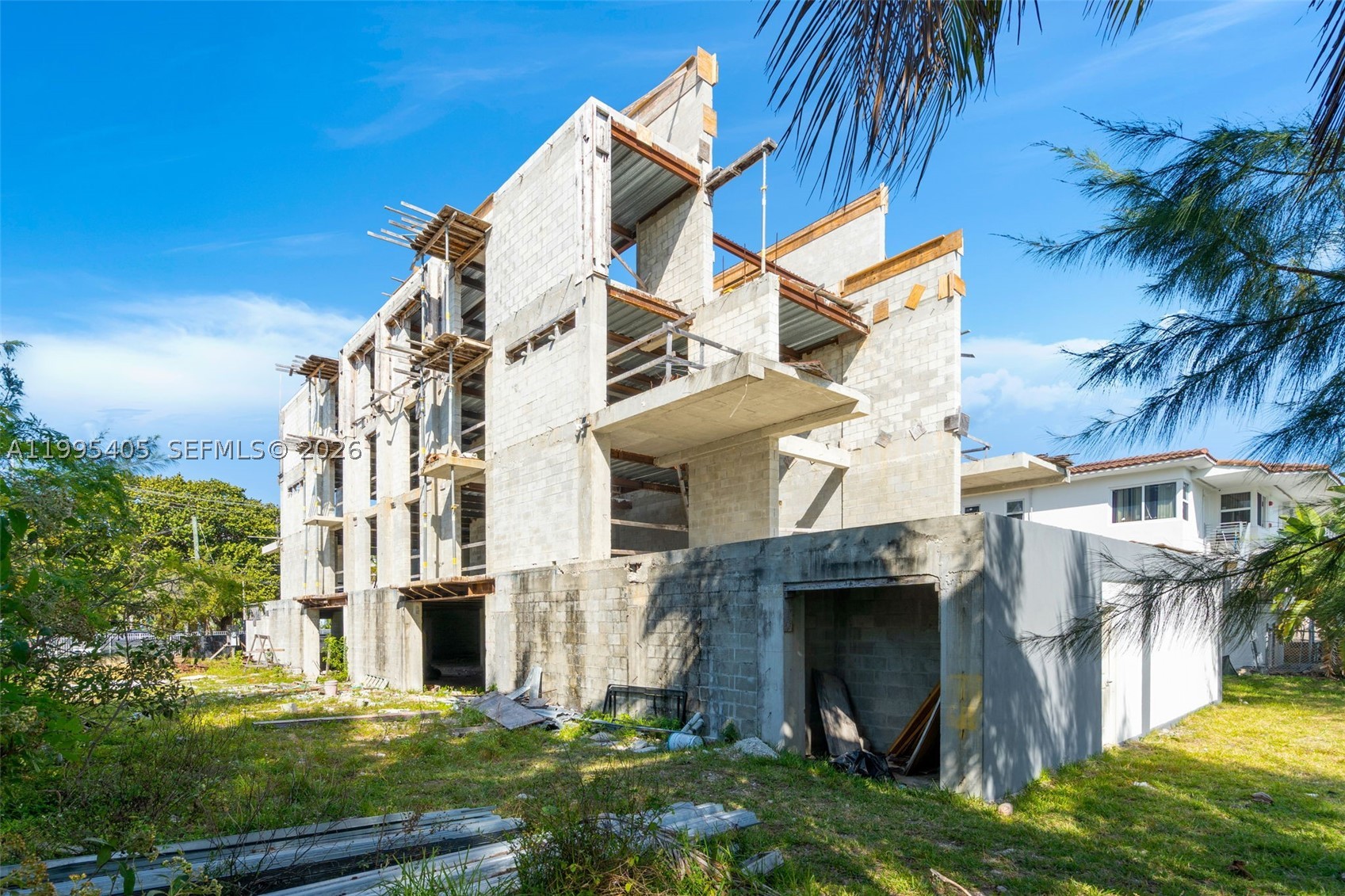Land in Miami Beach 5