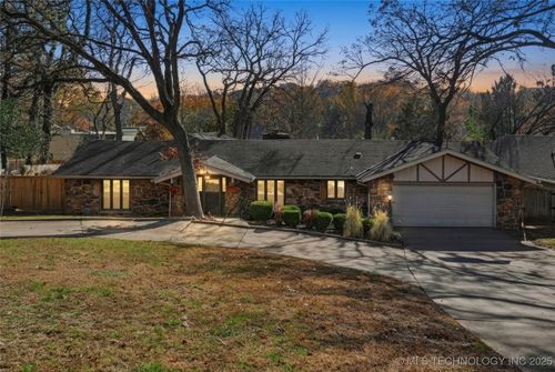 5416 E 65th Pl, Tulsa, OK, 74136-2056 | Card Image