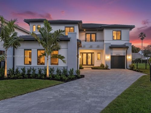 19701 Ne 16th Ave, Miami, FL, 33162 | Card Image