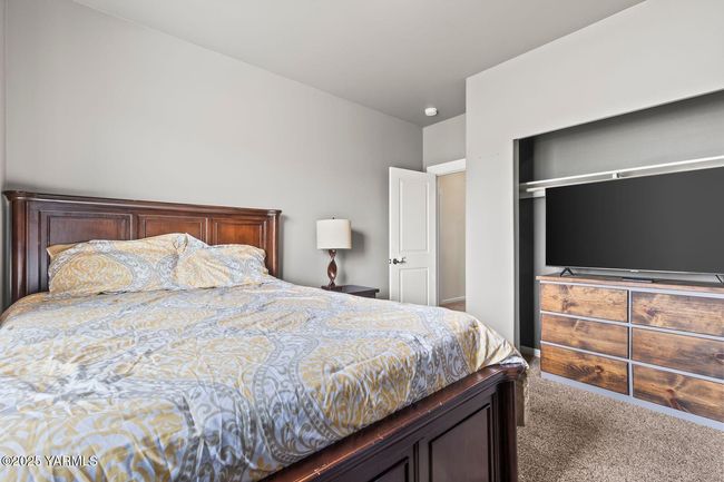 Bedroom | Image 16