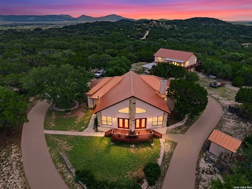 573 Hondo Oaks Dr, Tarpley, TX, 78883 | Card Image