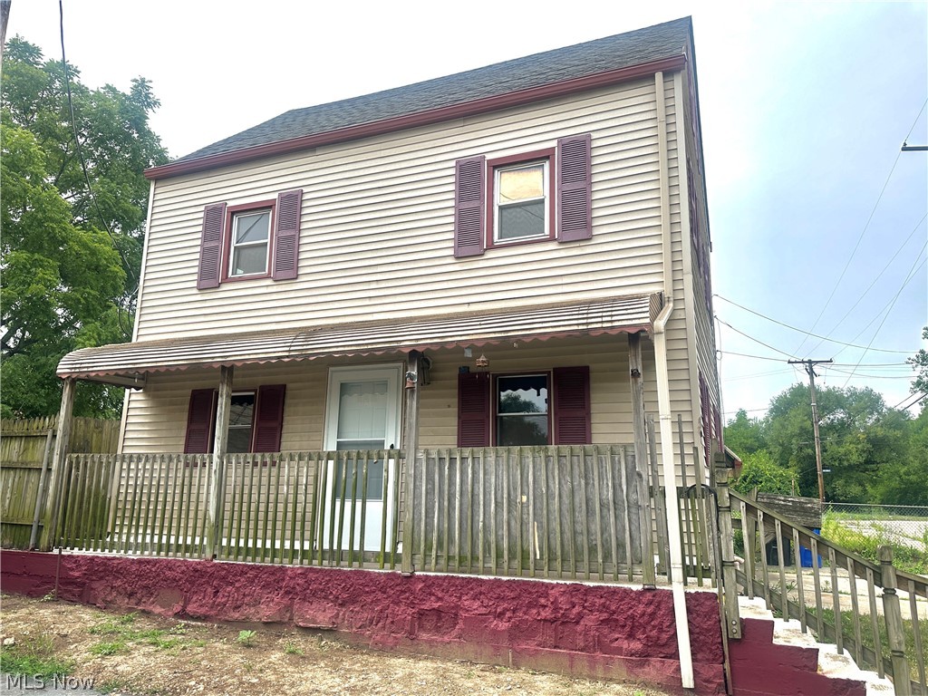 Sykora Rd, Cleveland, OH 44105