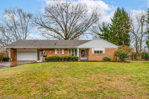 1534 Fernwood Blvd, Alliance, OH, 44601-3831 | Card Image