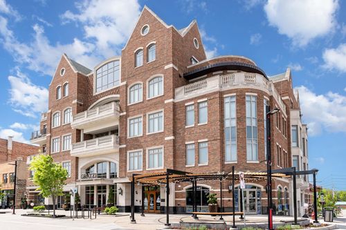 110 E Main St, Midland, MI, 48640-5104 | Card Image