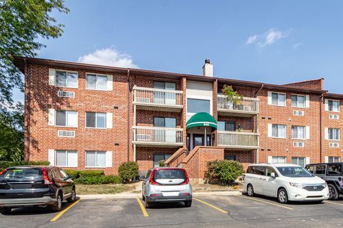 apt-3d-840 N Lakeside Dr, Vernon Hills, IL, 60061-2662 | Card Image