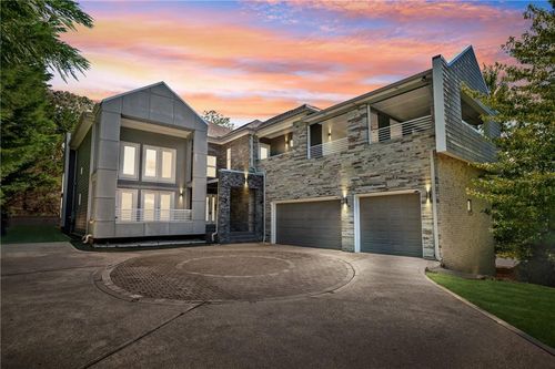 302 Summer Garden Dr, Marietta, GA, 30064-5045 | Card Image