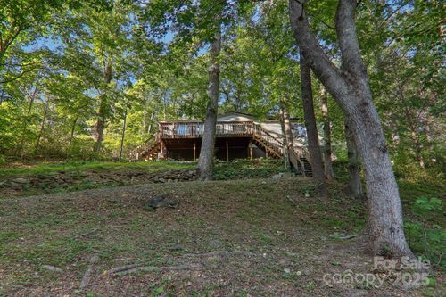 138 Buddy Ln, Chimney Rock, NC, 28720-0019 | Card Image