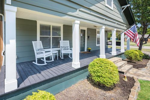 1013 Sherman St, Mckinney, TX, 75069-2655 | Card Image