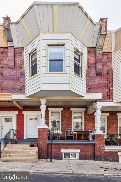 Sharpnack St, Philadelphia, PA 19119