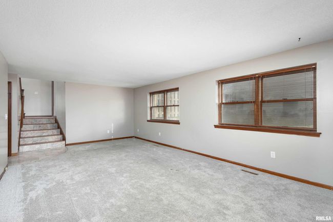 4325 Aspen Hills Cir, House other with 4 bedrooms, 3 bathrooms and null parking in Bettendorf IA | Image 26