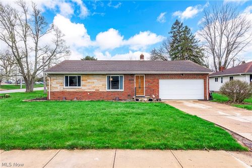25787 W Ranchview Ave, North Olmsted, OH, 44070-2758 | Card Image