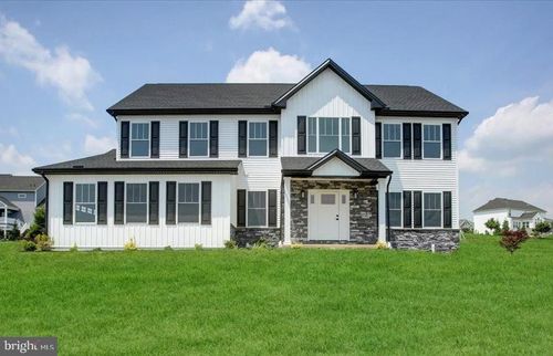 6 Suebecca Dr, CARLISLE, PA, 17013-8809 | Card Image