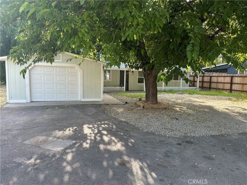 2023 Jewell Ln, Redding, CA, 96001-4824 | Card Image