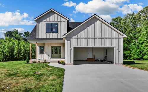 357 Chase Dr, Clarksville, TN, 37043-1663 | Card Image