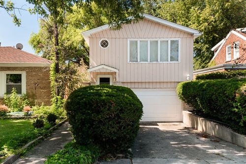 1212 N Maple Ave, La Grange Park, IL, 60526-1340 | Card Image