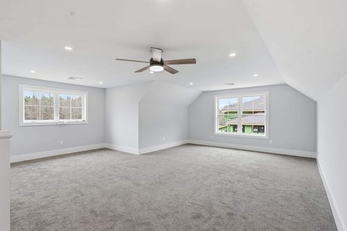 2-14 Stacey Ln, Chester, NH, 03036-4140 | Card Image