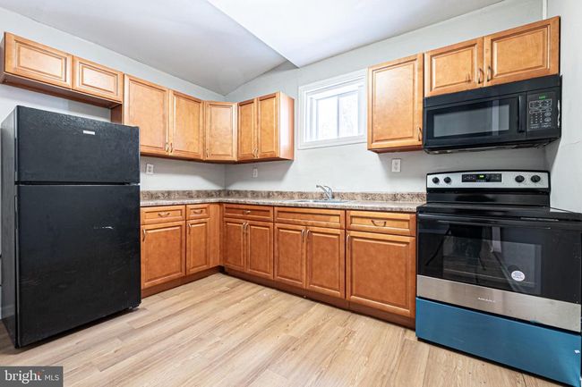 212 Middlesex St, Townhouse with 3 bedrooms, 1 bathrooms and null parking in GLOUCESTER CITY NJ | Image 16
