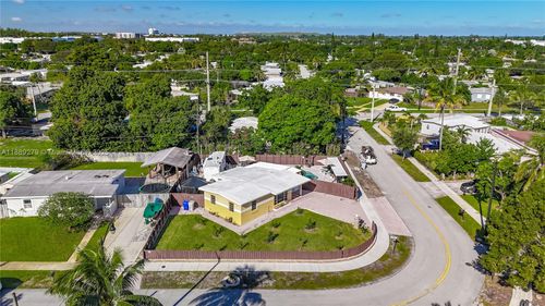 0-4161 Ne 15th Ter, Pompano Beach, FL, 33064-6003 | Card Image