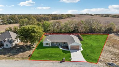 586 Adair Estates Circle, House other with 3 bedrooms, 2 bathrooms and null parking in Adair OK | Image 2