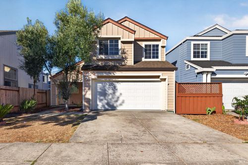 725 Potomac Ave, Santa Rosa, CA, 95407-2752 | Card Image