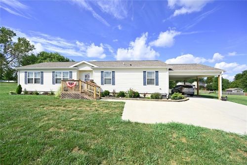 15490 Nw 136th St, Platte City, MO, 64079-8117 | Card Image
