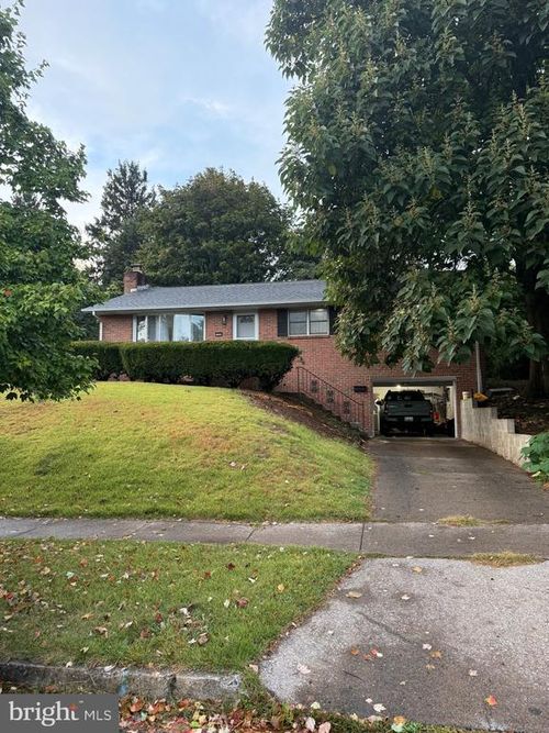 2408 Swatara St, HARRISBURG, PA, 17104-2035 | Card Image