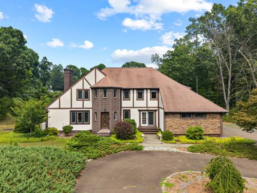 22 Hickory Hill Ln, Branford, CT, 06405-2739 | Card Image
