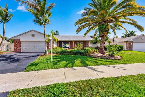 14711 Kirsten Ct, Davie, FL, 33325-3077 | Card Image
