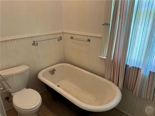 44 E 2 Nd Ave N, House other with 5 bedrooms, 2 bathrooms and null parking in Columbus MT | Image 19
