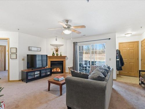 apt-4-5306 Congress Ave, Madison, WI, 53718-2263 | Card Image