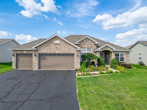 2150 Ridge Ave, Machesney Park, IL, 61115-7653 | Card Image
