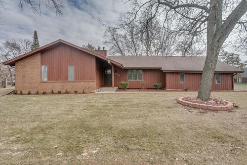 1025 Greendale Ct, MENASHA, WI, 54952-2040 | Card Image