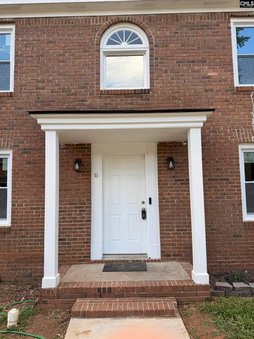 6 Crescent Ln, Columbia, SC, 29212-8604 | Card Image