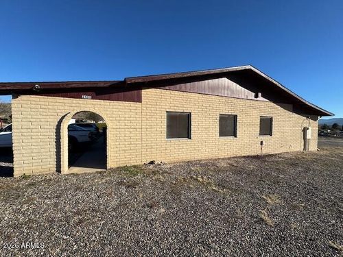 2480 N Arena Del Loma Rd, Camp Verde, AZ, 86322-7642 | Card Image