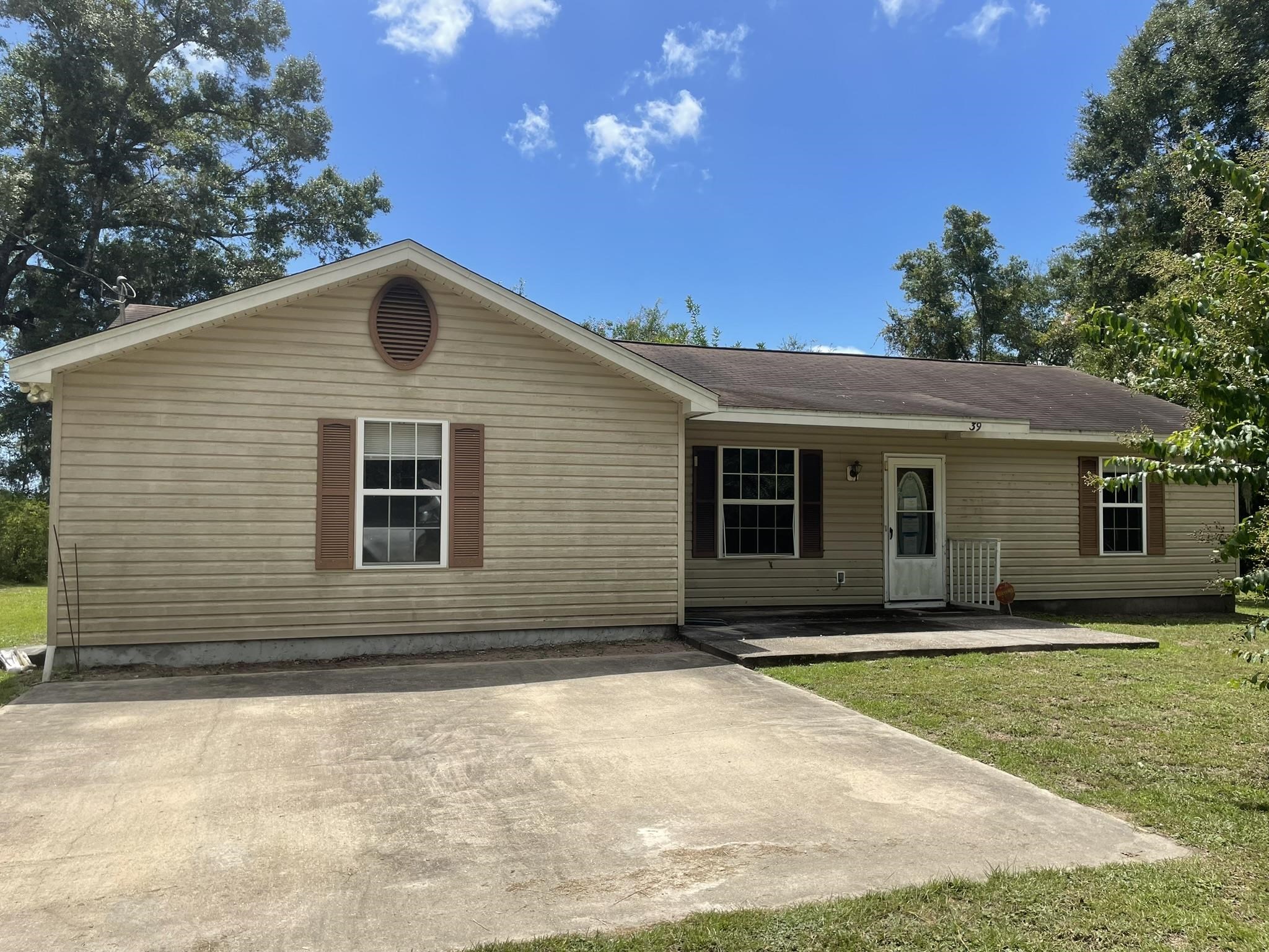 Summer Brooke Ln, Crawfordville, FL 32327