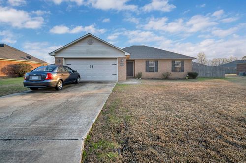 3335 Antietam Drive, Conway, AR, 72032 | Card Image