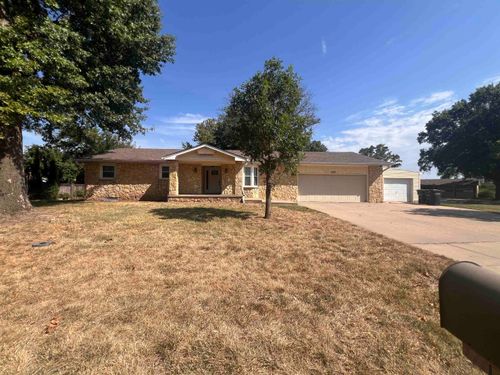 2304 Star St, Augusta, KS, 67010 | Card Image