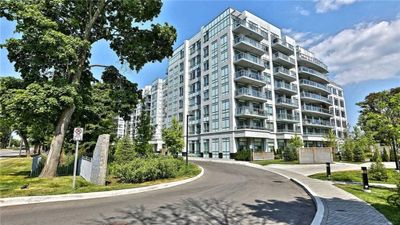 808 - 3500 Lakeshore Rd W, Condo with 2 bedrooms, 2 bathrooms and 1 parking in Oakville ON | Image 2