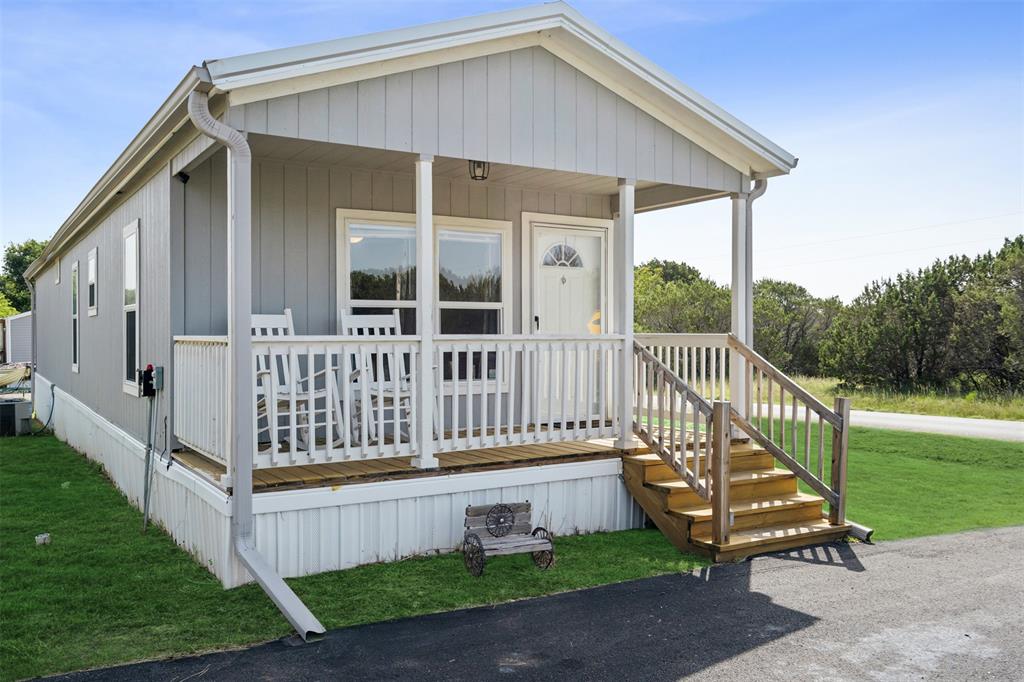 Oak Hill Dr, Granbury, TX 76048