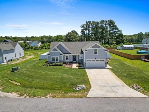 110 Sligo Way, Moyock, NC, 27958-8014 | Card Image