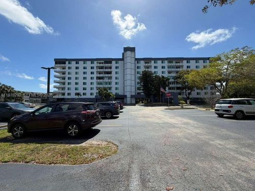 apt-314-919 Hillcrest Dr, Hollywood, FL, 33021-7855 | Card Image