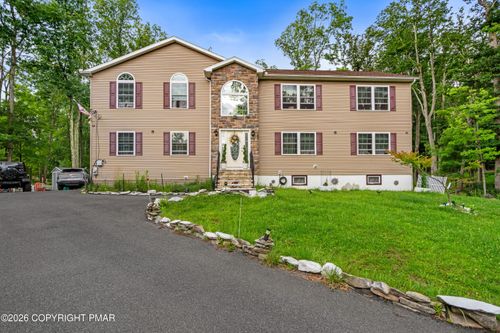 195 Sunrise Loop, Henryville, PA, 18332-7907 | Card Image