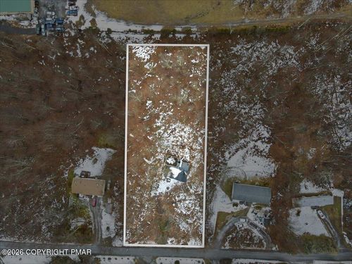 21 Totem Pole Trl, Gouldsboro, PA, 18424-8894 | Card Image