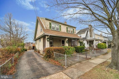 137 E Benedict Avenue, HAVERTOWN, PA, 19083 | Card Image