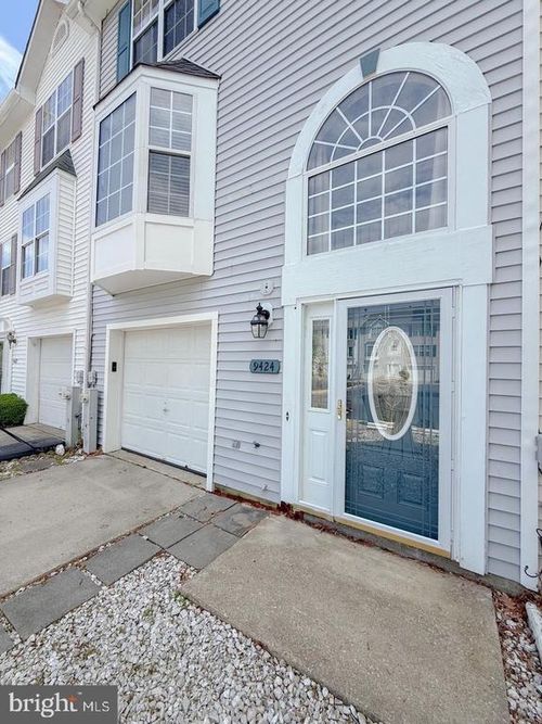 9424 Sea Breeze Ct, NORTH BEACH, MD, 20714-3047 | Card Image
