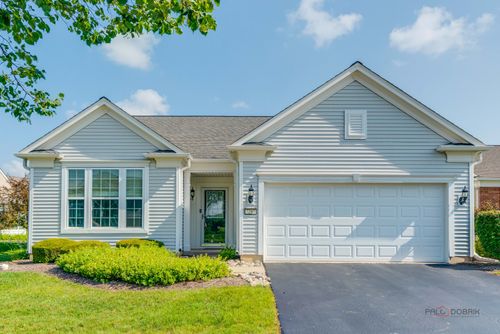 3293 Epstein Cir, Mundelein, IL, 60060-6049 | Card Image