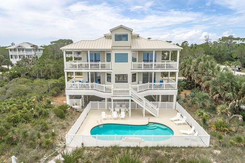 2136 Palmetto Way, Saint George Island, FL, 32328-2112 | Card Image