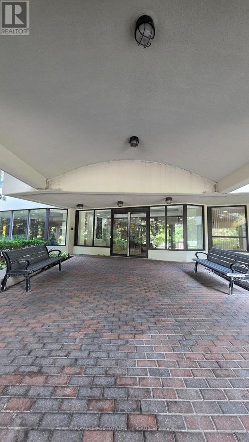 1408-24 Hanover Road, Brampton (Queen Street Corridor), ON, L6S5K8 | Card Image