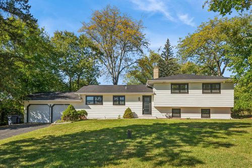 3S126 Park Blvd, Glen Ellyn, IL, 60137-7233 | Card Image